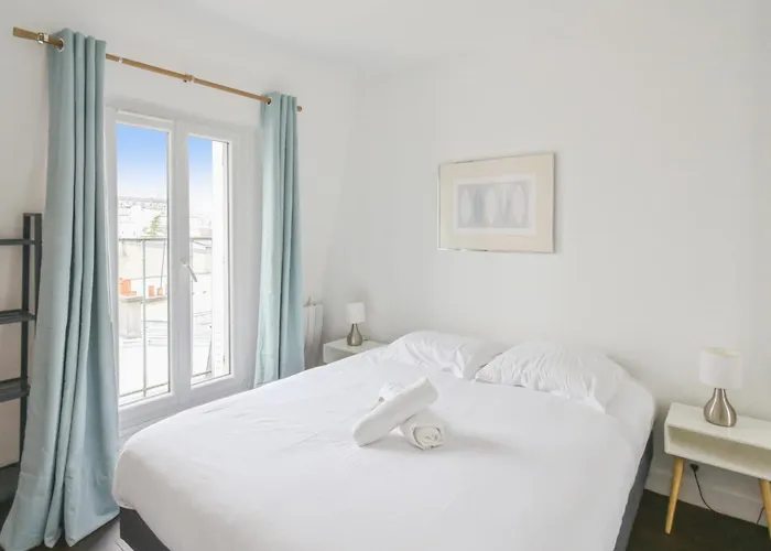 Apartment Surcouf - Welkeys Paris